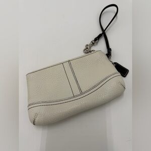 Coach Vintage Pebbled Leather Wristlet-Ivory with Brown trim